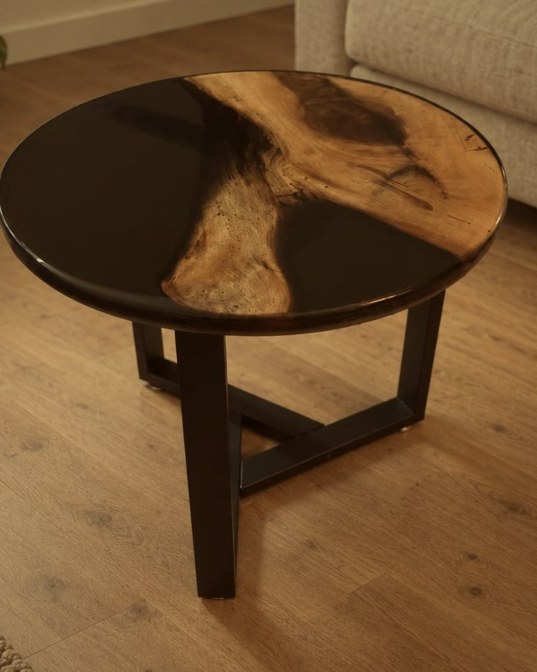 Table epoxy Luca Barbasini